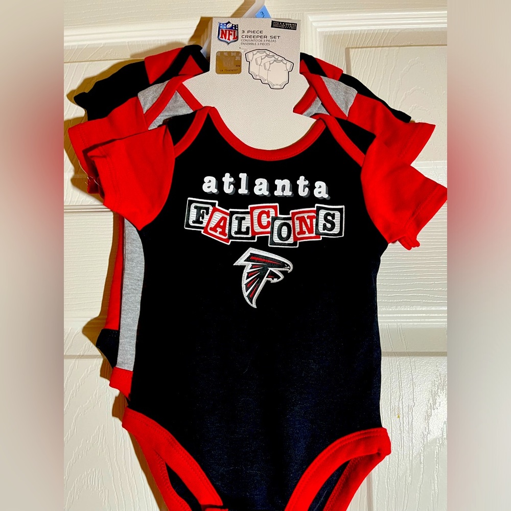 NEW WITH TAGS! ATLANTA FALCONS ONSIES 3-6 MONTHS.